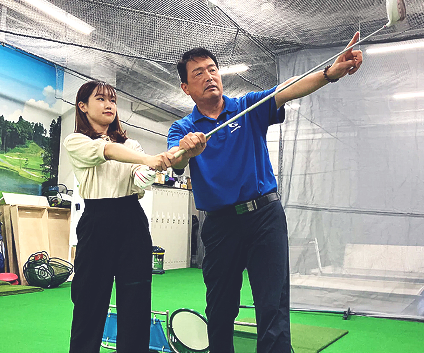 インドアゴルフスクール